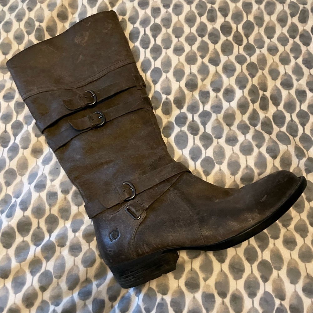 Born boots